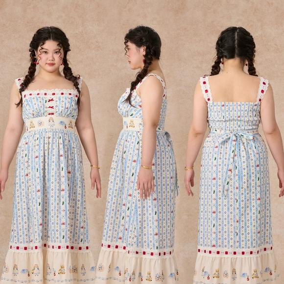 Floral Maxi Dress with Red Cardigan - Picture 6 of 10